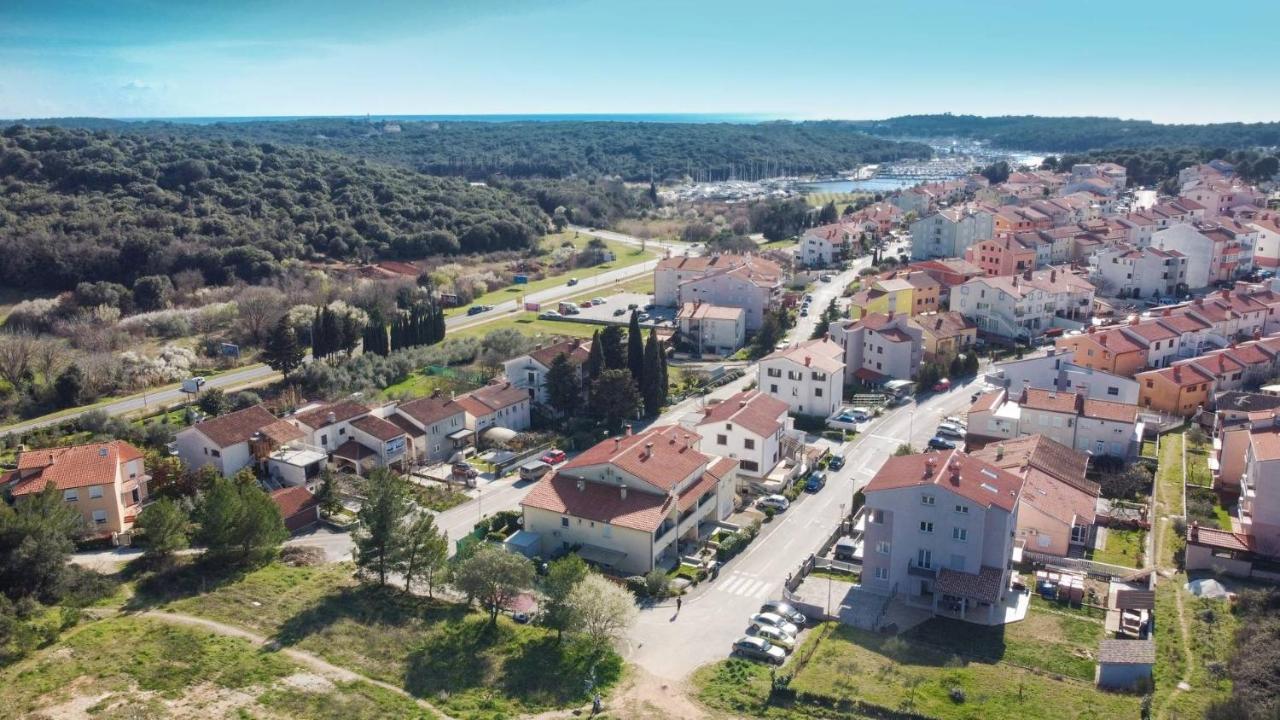 Apartment Malu Pula Exterior photo