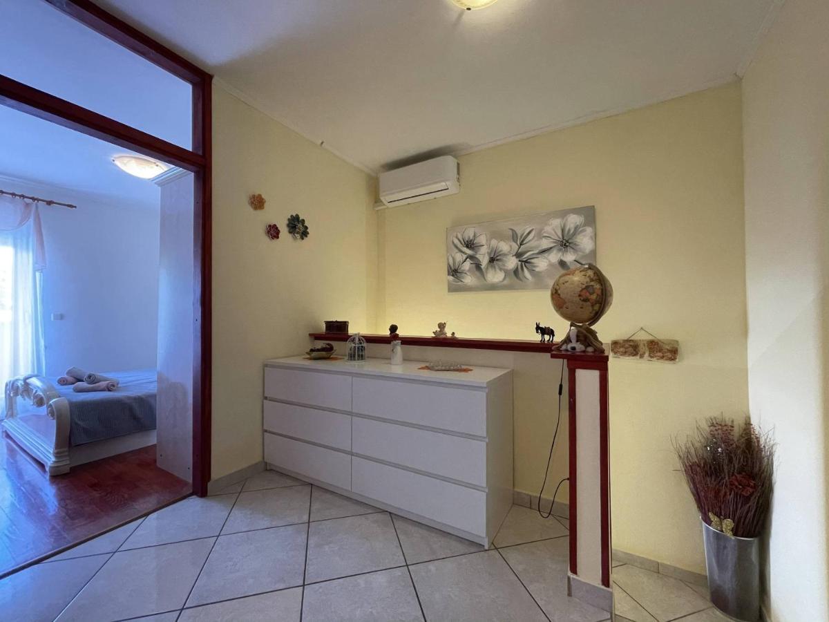 Apartment Malu Pula Exterior photo
